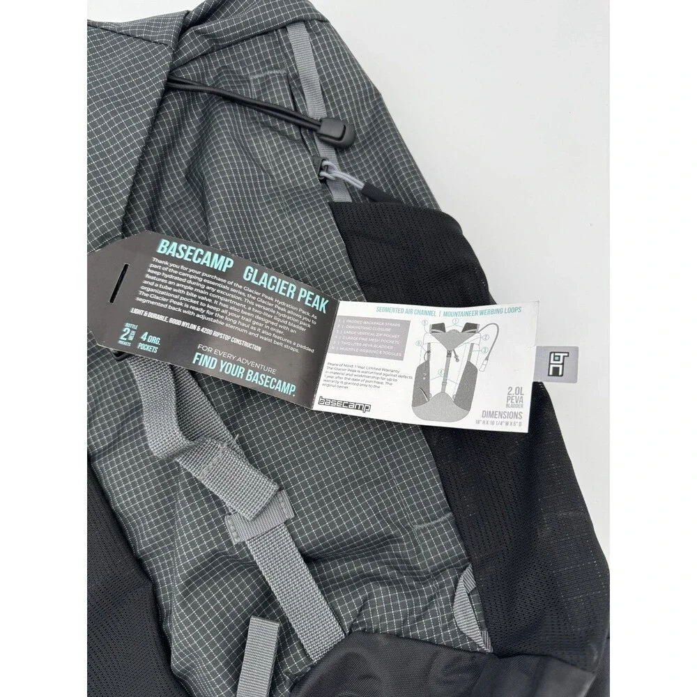 Basecamp Glacier Peak Hydration Pack Small Backpack w/ Bladder‎ New BC20720